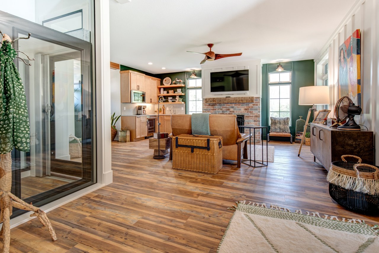 Living room with fireplace